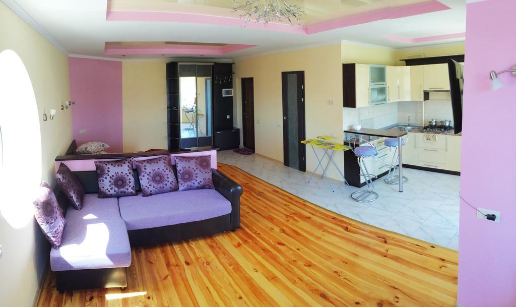 Apartments In The Center Трускавец Номер фото